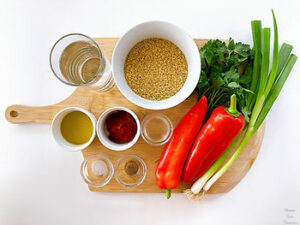 Authentic Turkish Bulgur Salad (Kisir) – Easy & Healthy 🥗🇹🇷 ingredients