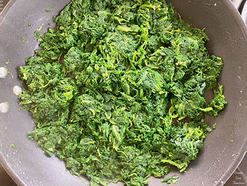 spinach in a frying pan