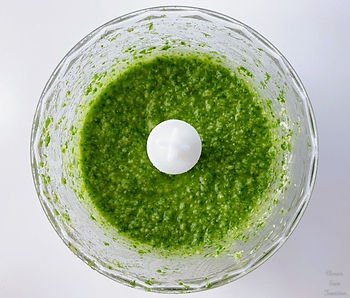 basil sauce in food processor