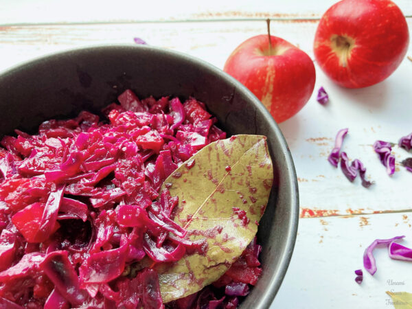 German Red Cabbage with Apples – Traditional Rotkohl