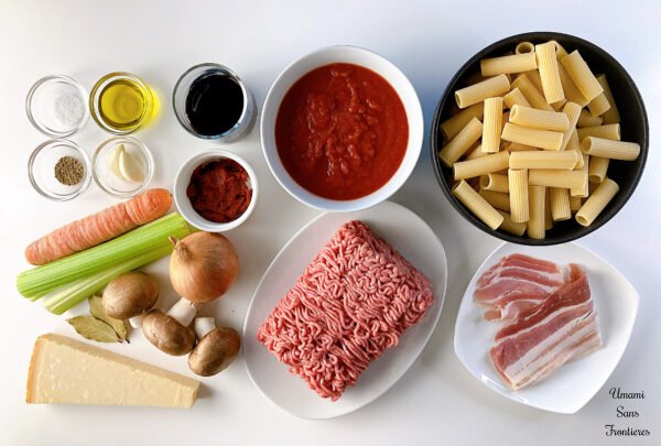 Ragù alla Bolognese with Bacon: Traditional Pasta from Bologna 🍝 ingredients