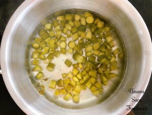 Solyanka pickles in hot water