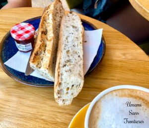 Tartine baguette cafe