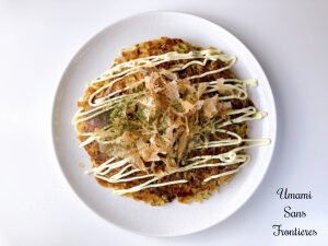 Okonomiyaki okonomiyaki sauce mayonnaise katsuobushi aonori 