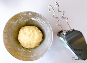 Stollen dough hand mixer