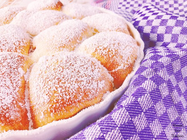 Fluffy Sweet Rolls – Buchteln