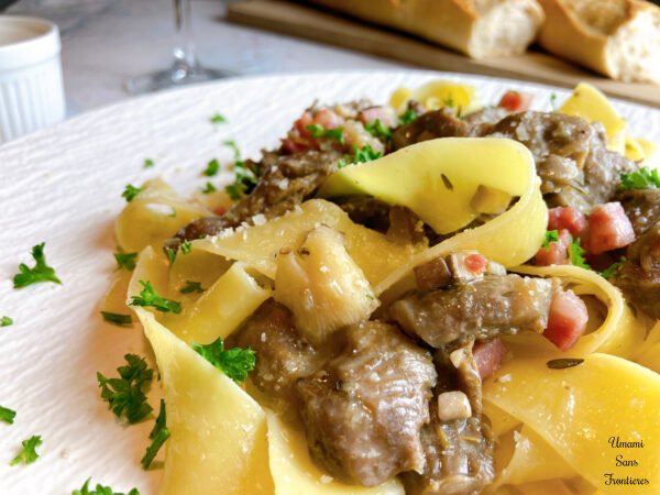 Rich and Flavorful Gizzard Confit Pasta - Pâtes gourmandes au confit de gésiers 