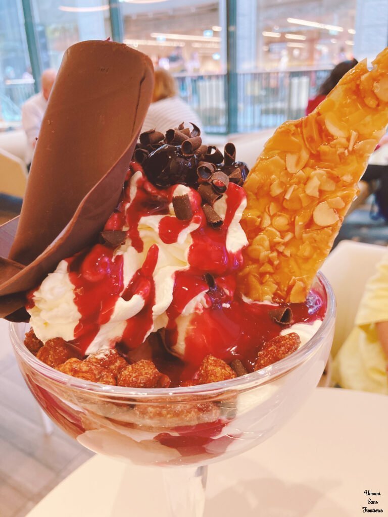 Berry sauce parfait
