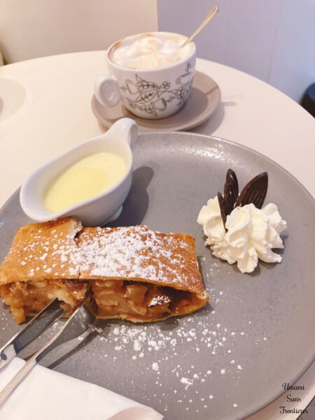 Apfelstrudel