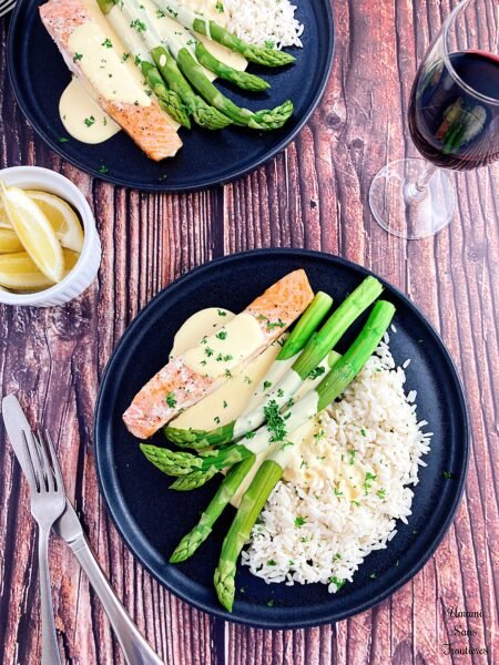 Asparagus and Salmon with Hollandaise Sauce