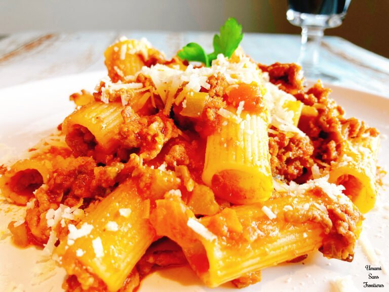 Ragù alla Bolognese with Bacon: Traditional Pasta from Bologna