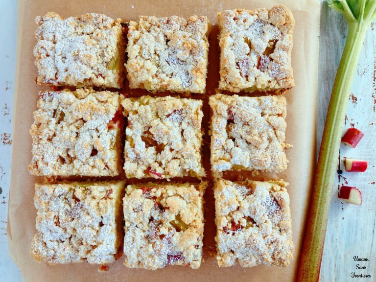Rhubarb Crumble cake Rhubarb