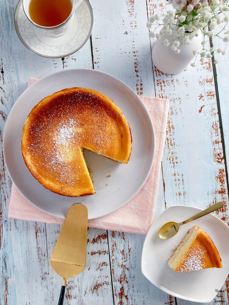 Eierscheke German cheese cake piece of cake tea flowers