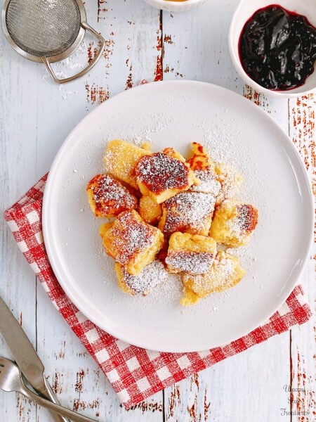 Kaiserschmarrn 🇦🇹🇩🇪: Easy Austrian-German Pancake at Home