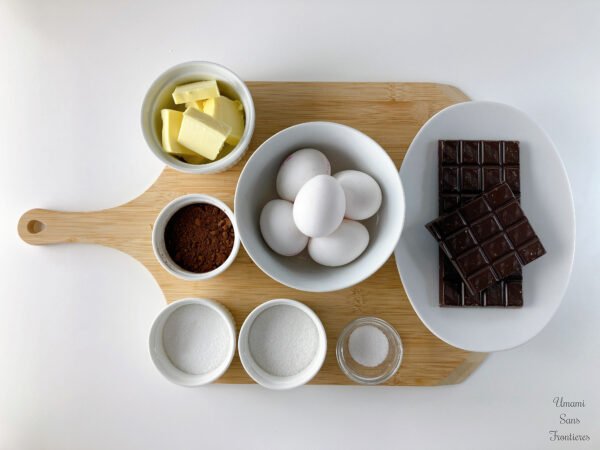 Mousse-Style Gâteau au Chocolat 🇫🇷 ingredients