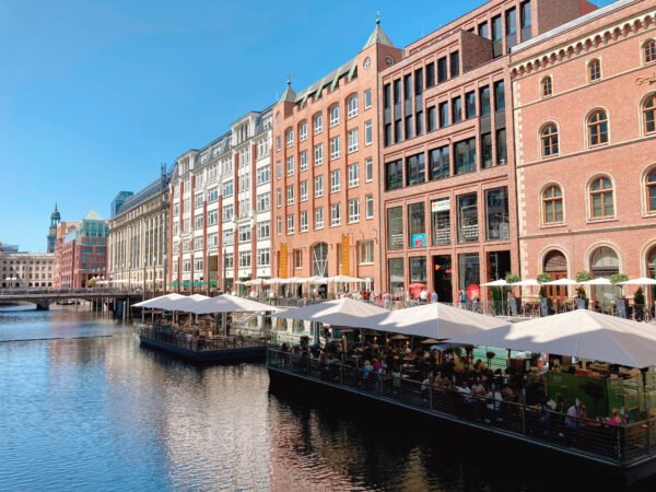A Day in Hamburg 🚢 Discovering Germany’s Historic Port City 🇩🇪