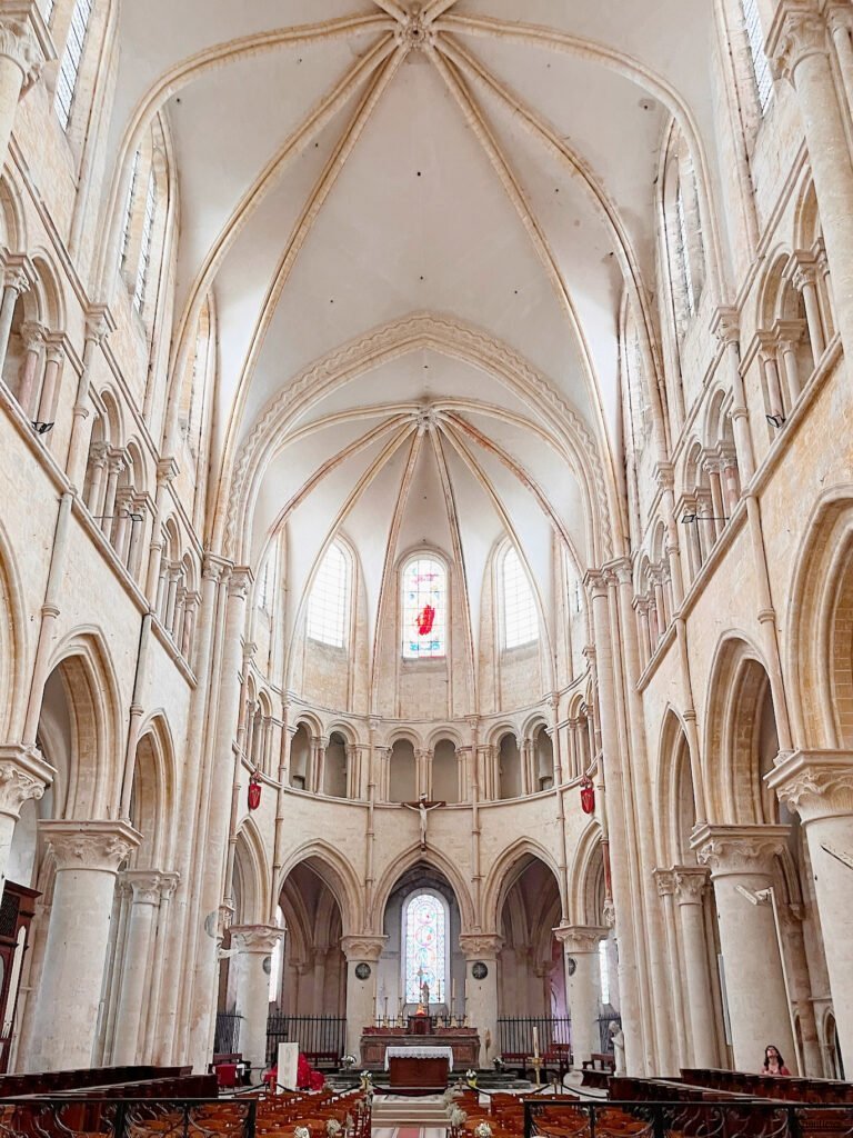 Église Saint-Quiriace inside Provins
