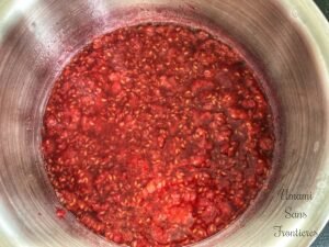 raspberries sugar cooked