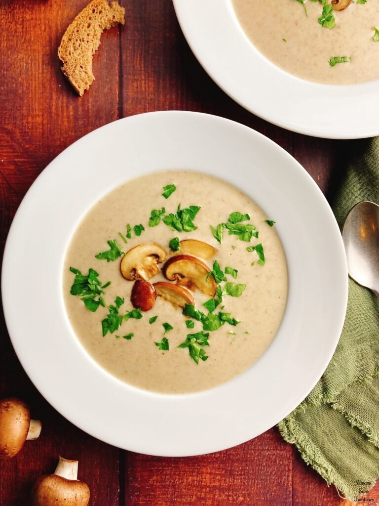 Creamy mushroom soup bread mushrooms