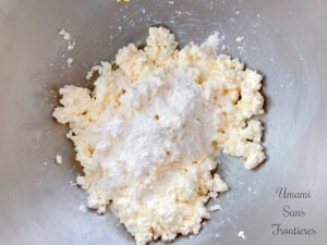 Cuttage cheese eggs flour