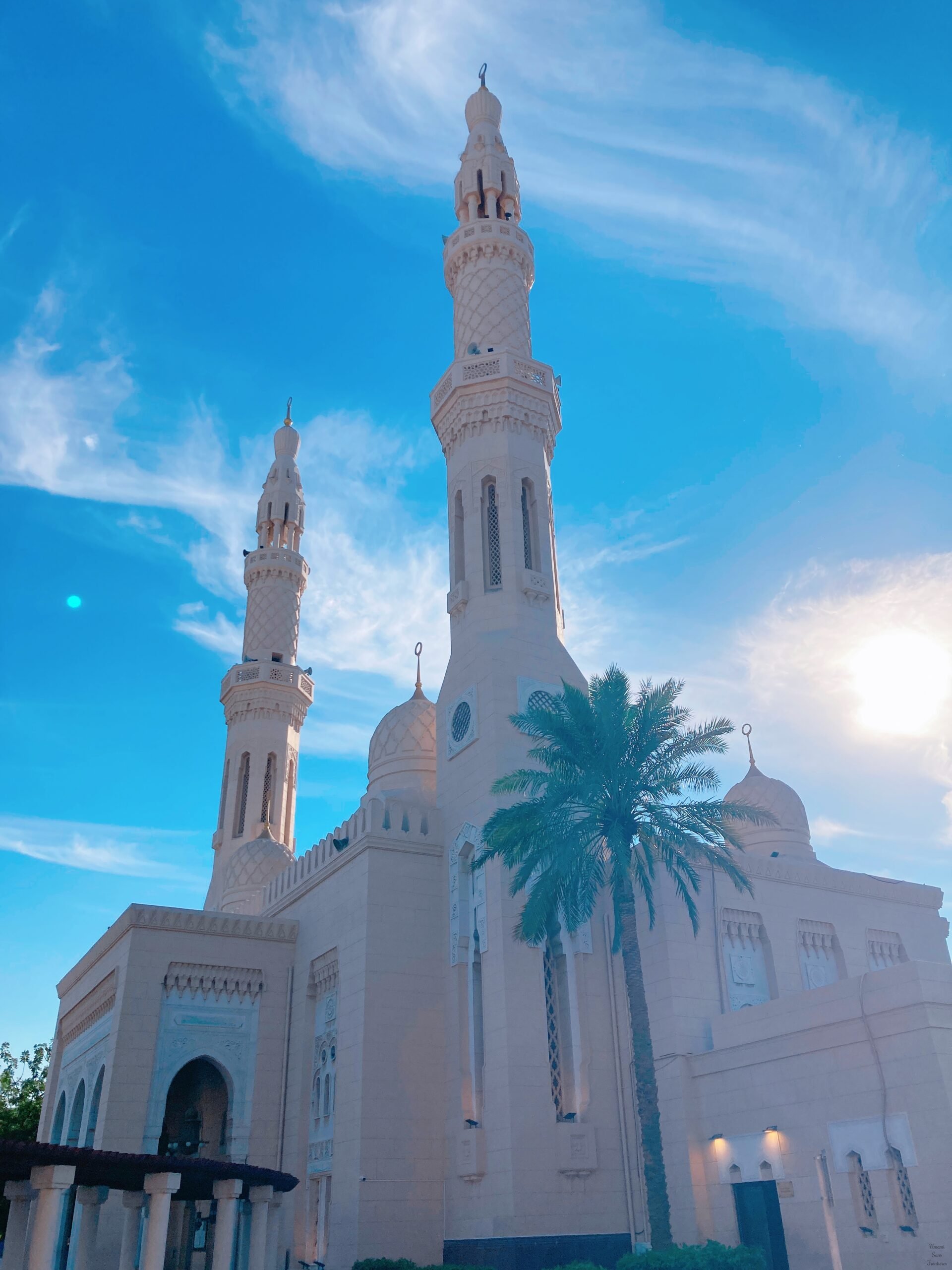Dubai Mosque