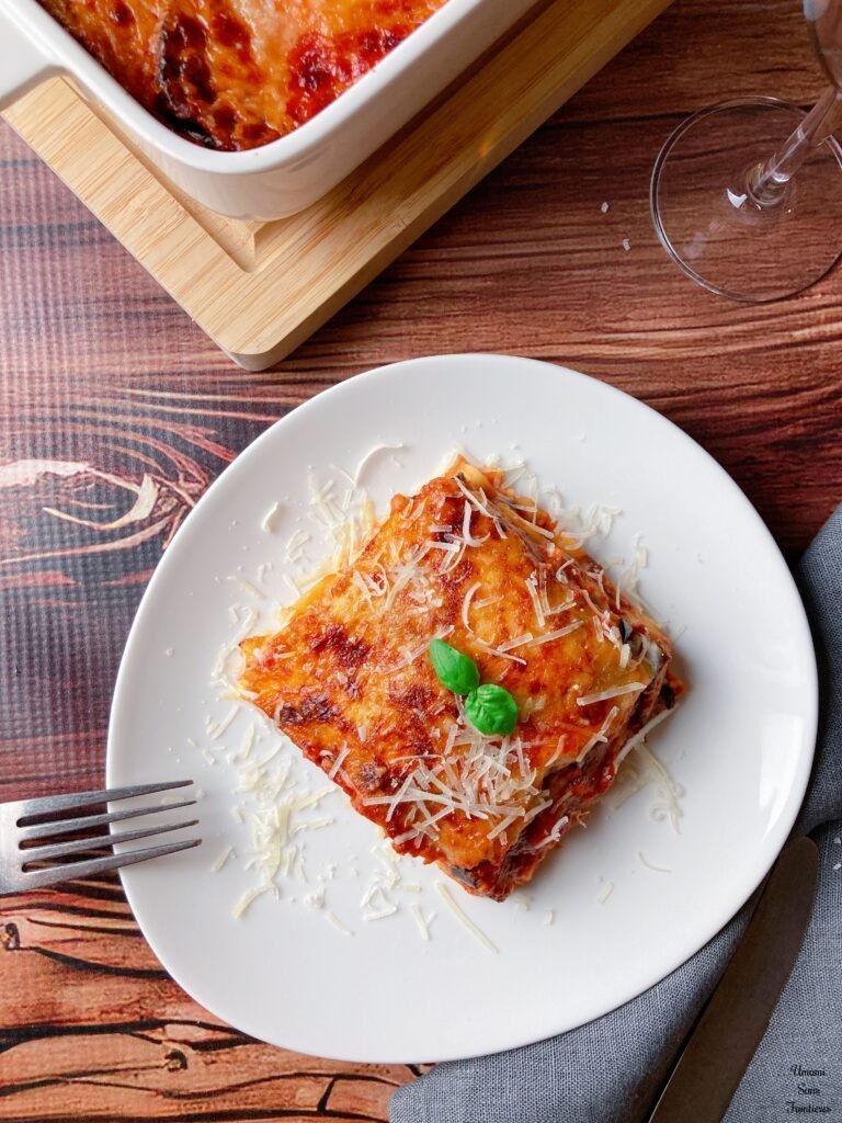 piece of lasagna fork