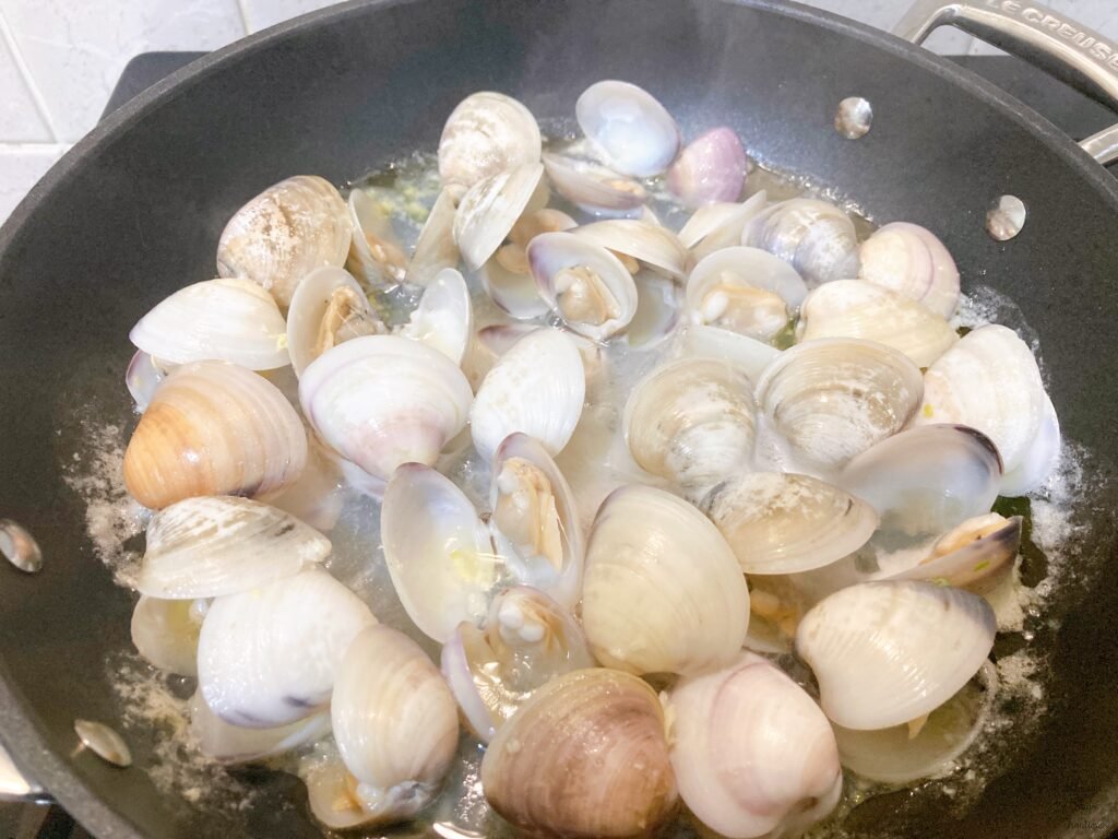 clams opened
