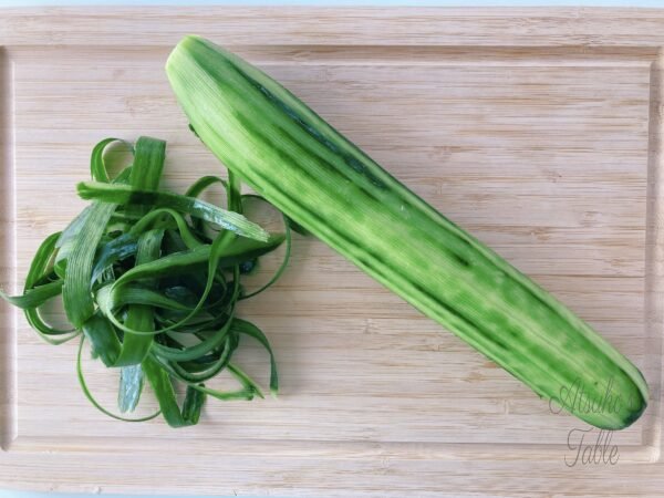 cucumber peeled