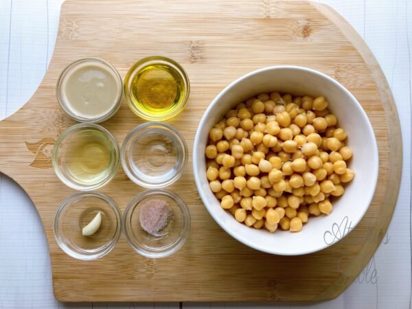 Easy Homemade Hummus with Canned Chickpeas ingredients