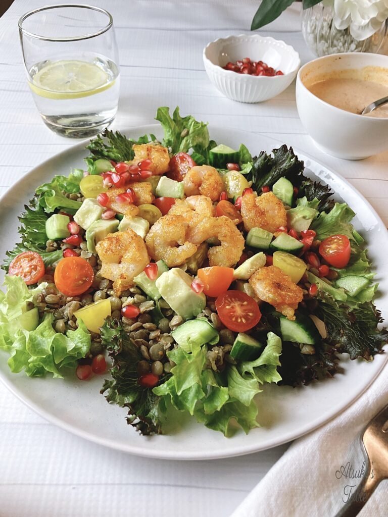 Green lentils shrimp salad water sauce